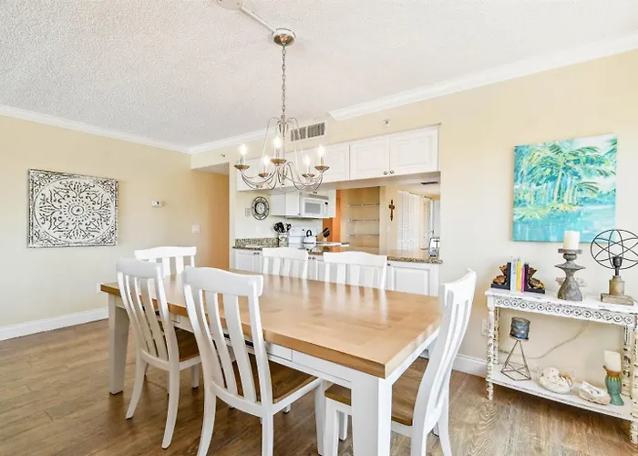 Corner Oceanfront With Panoramic Views Appartement
