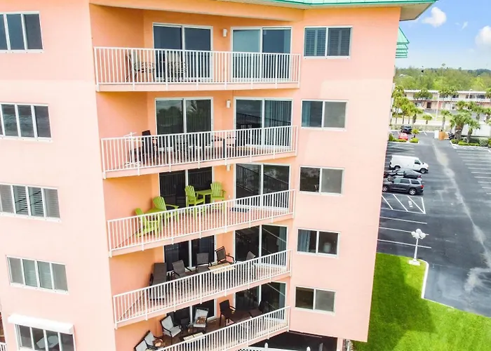 Corner Oceanfront With Panoramic Views *